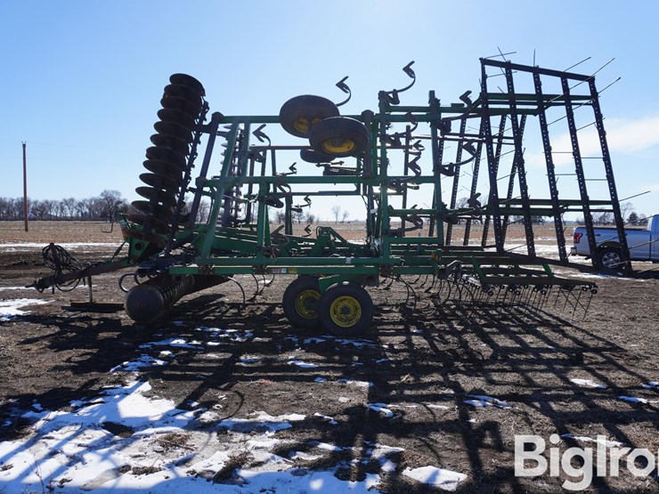 john-deere-726-image-8