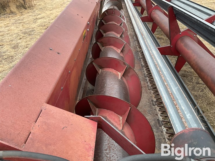 international-810-image-19