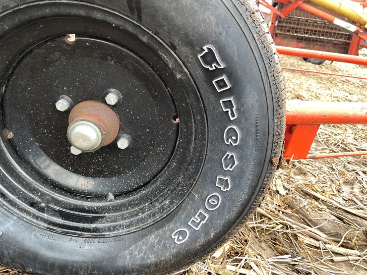 #117-•-westfield-6"-x-51'-wr60-51-grain-auger-image-25