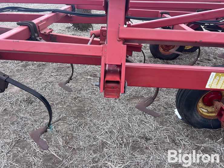 case-ih-4800-image-19