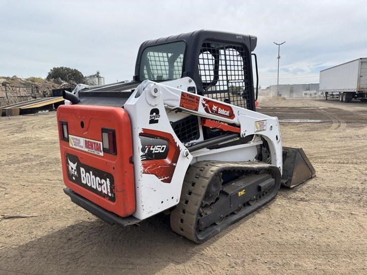 2021-bobcat-t450-image-3