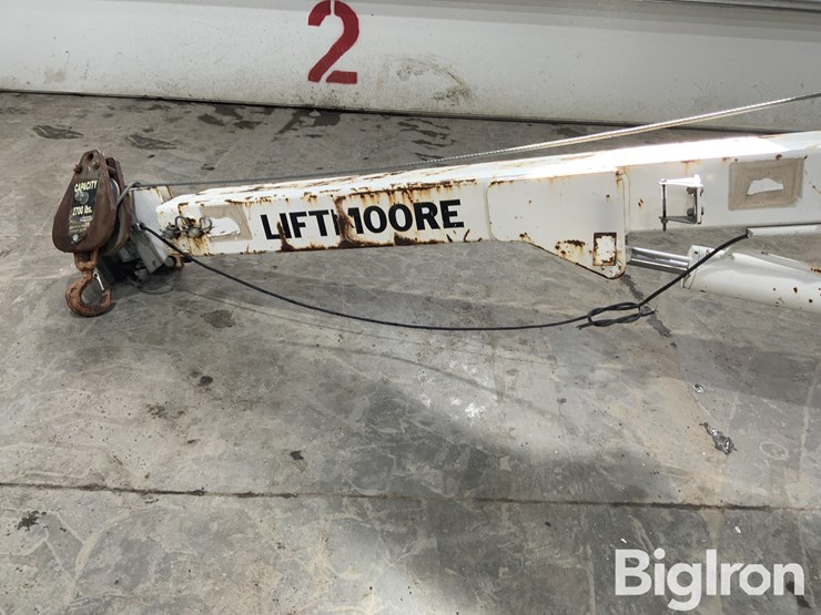 massey-ferguson-730-image-11