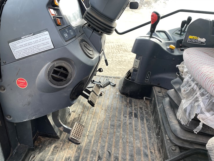 kubota-m135gx-image-34