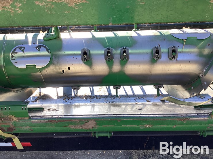 2017-john-deere-625f-image-19