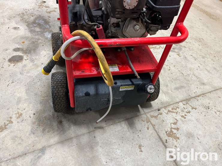 hotsy-1075sse-pressure-washer-image-9