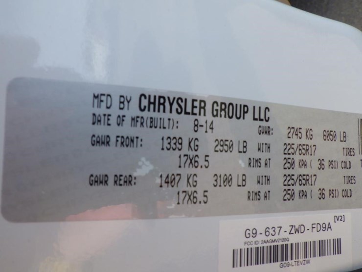 2015-dodge-grand-caravan-image-16