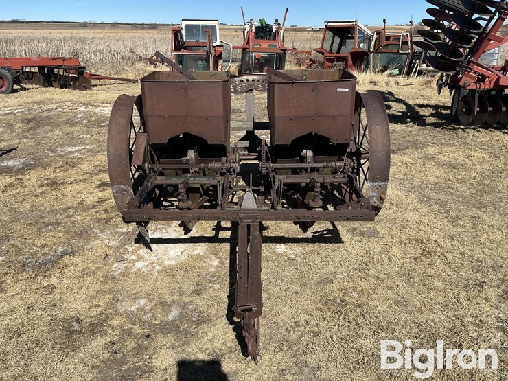 john-deere-2-image-2