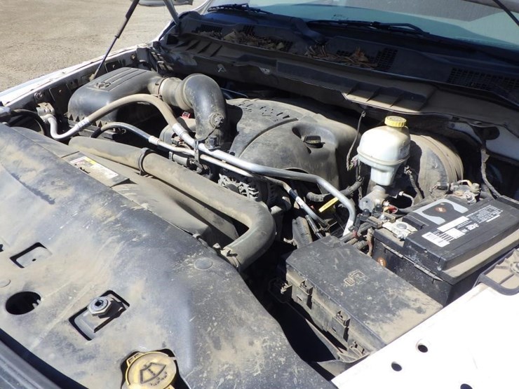 2014-dodge-1500-image-8