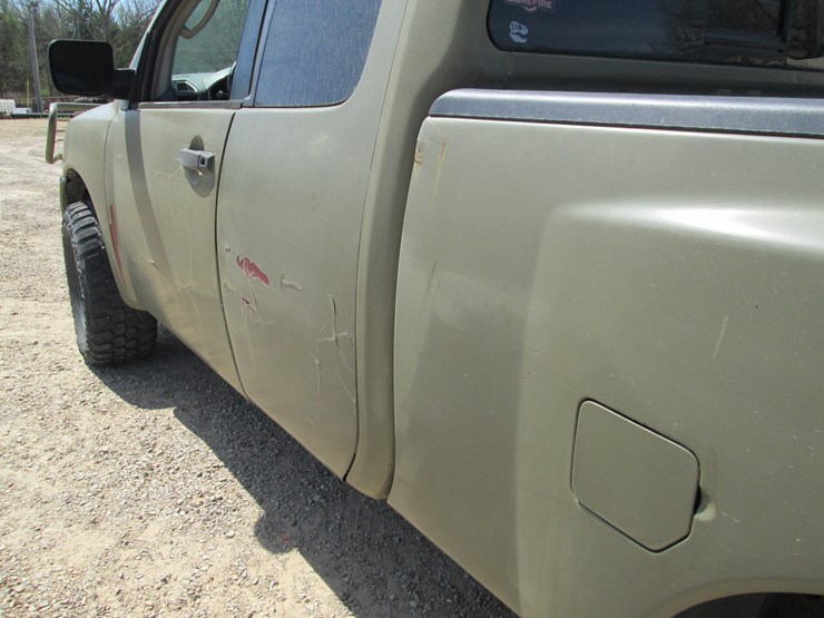 2004-nissan-titan-image-6