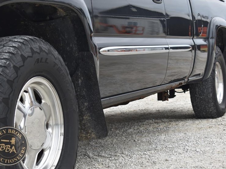 2003-gmc-sierra-1500-slt-image-14