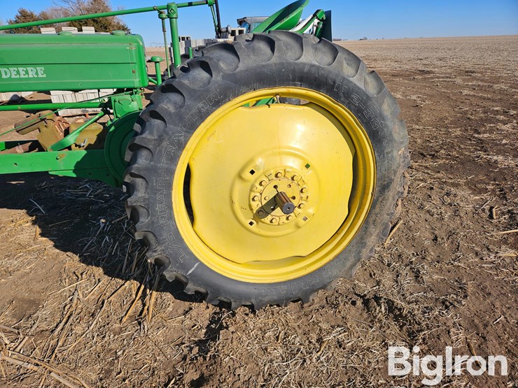john-deere-b-image-18