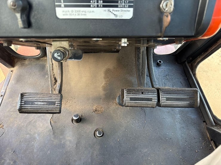 allis-chalmers-7060-image-29