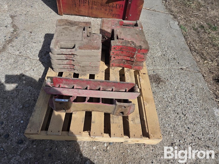 international-front-tractor-weights-image-8