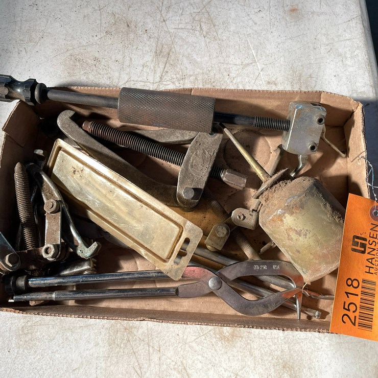 #2518 • Vintage Tools