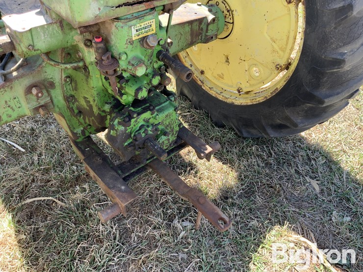 1954-john-deere-60-image-11