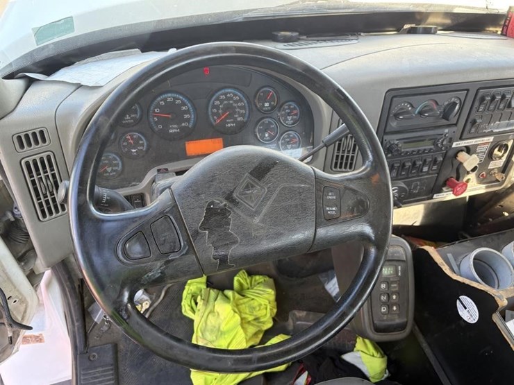 2013-international-workstar-7400-image-15