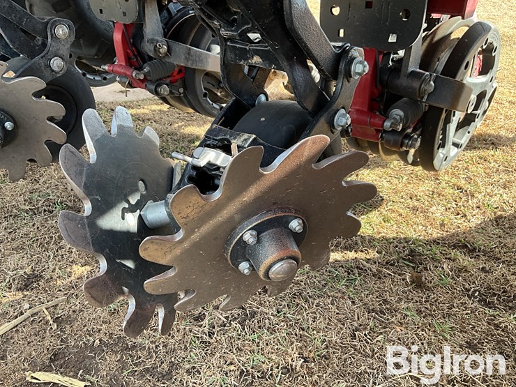 international-70-image-13