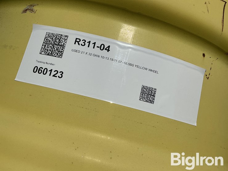 john-deere-32-image-12