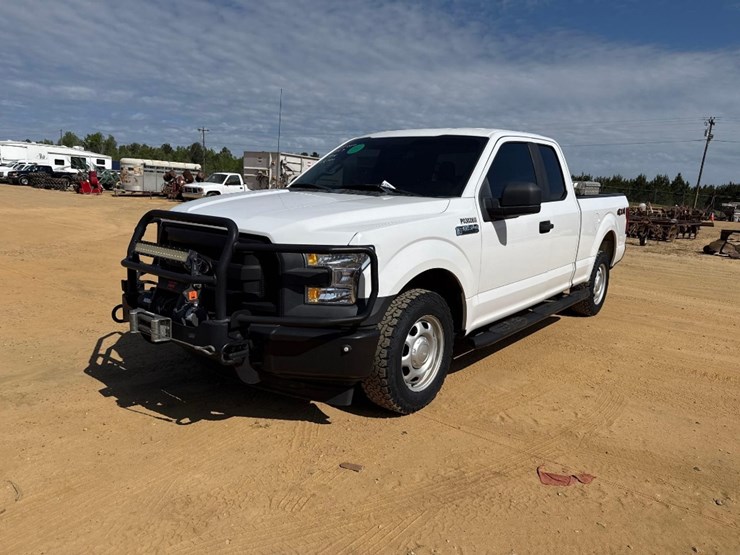 2017-ford-f150-image-2