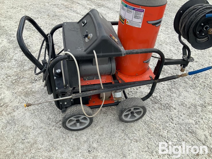 alkota-420x4-power-washer-image-9