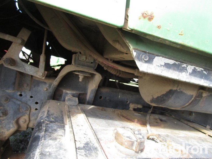 1973-ford-lt8000-image-19