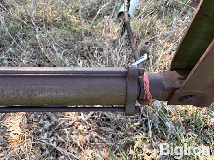 john-deere-6-image-12