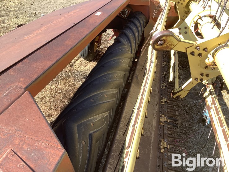 1980-new-holland-495-image-17