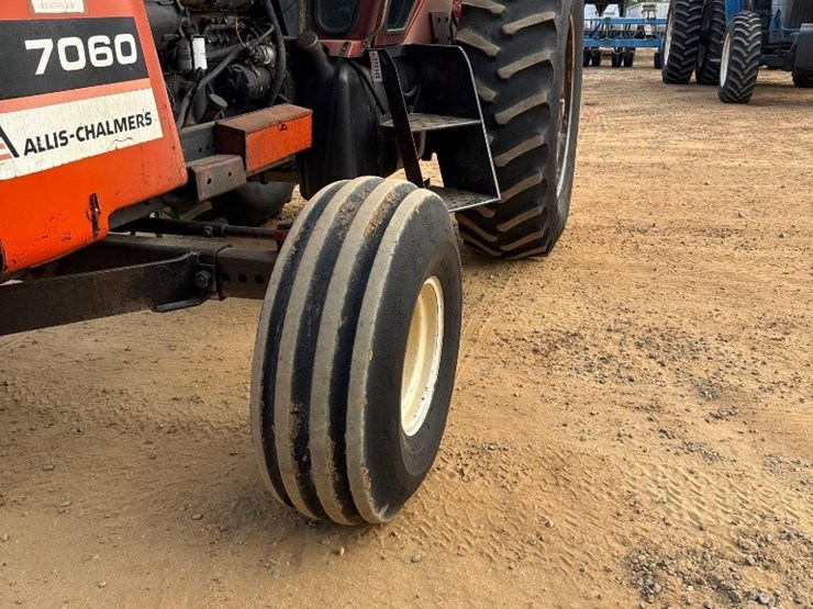 allis-chalmers-7060-image-16