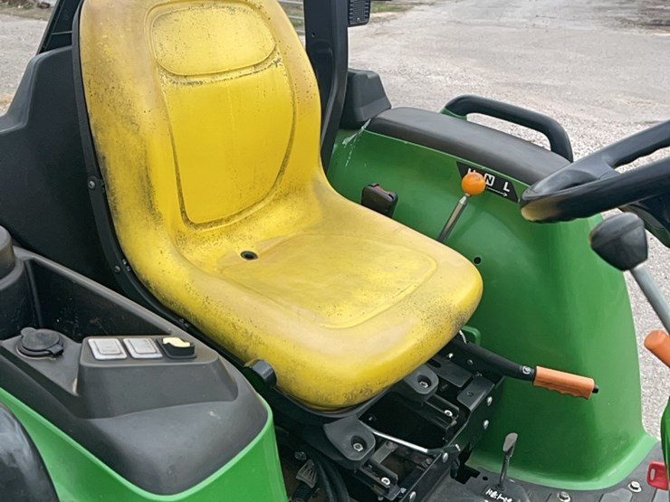 john-deere-3025e-image-6