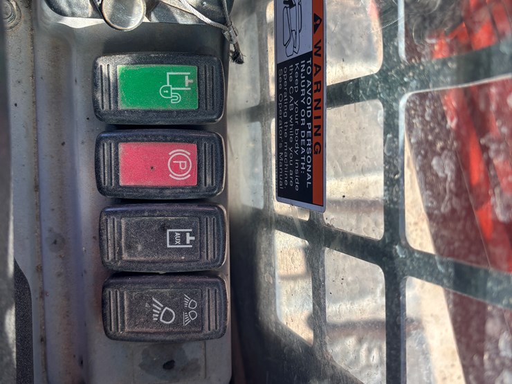 kubota-svl75-image-54