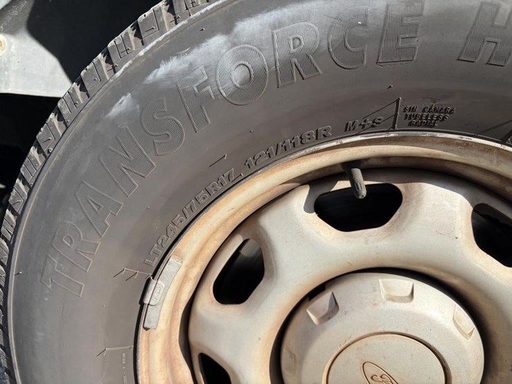 2013-ford-f150-image-32