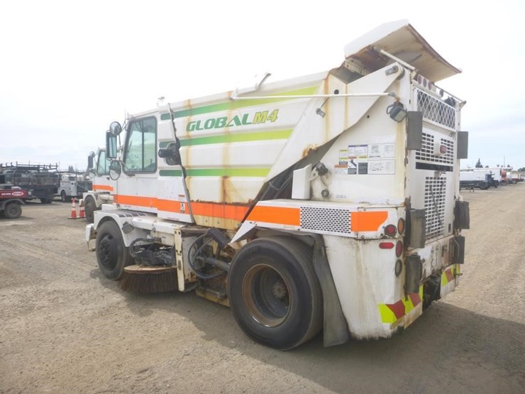 2014-global-m4-sweeper-image-4