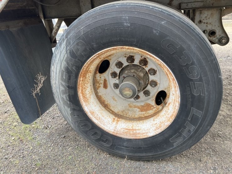 1993-utility-van-image-9