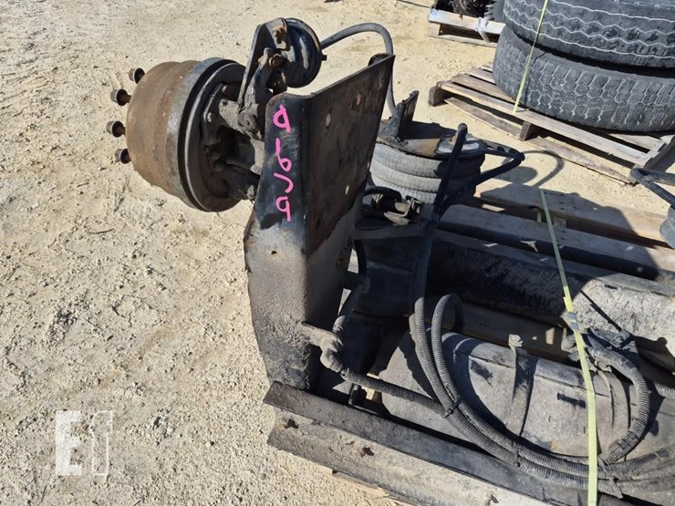 steerable-tag-axle-image-2