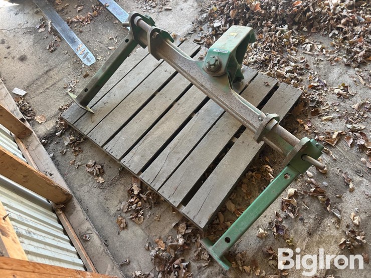 john-deere-2-image-1