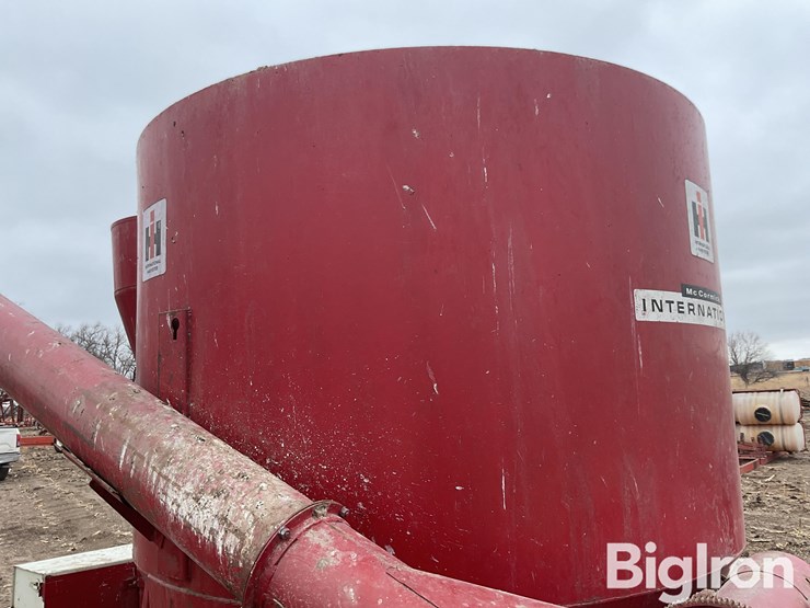 international-850-image-20