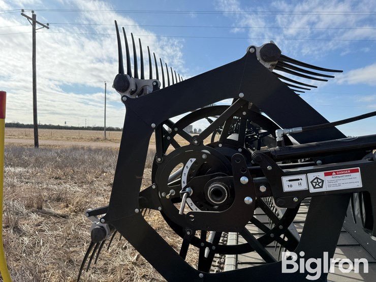 2016-honey-bee-sp36-image-15