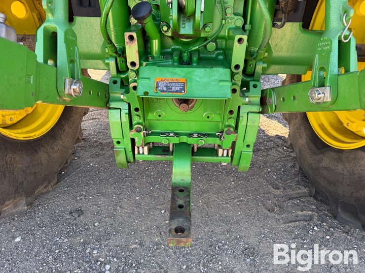 2022-john-deere-6155m-image-19