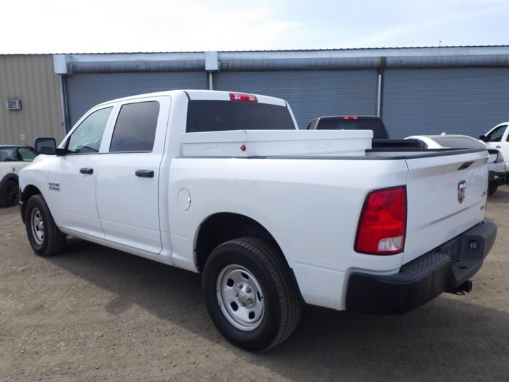 2017-dodge-1500-image-4