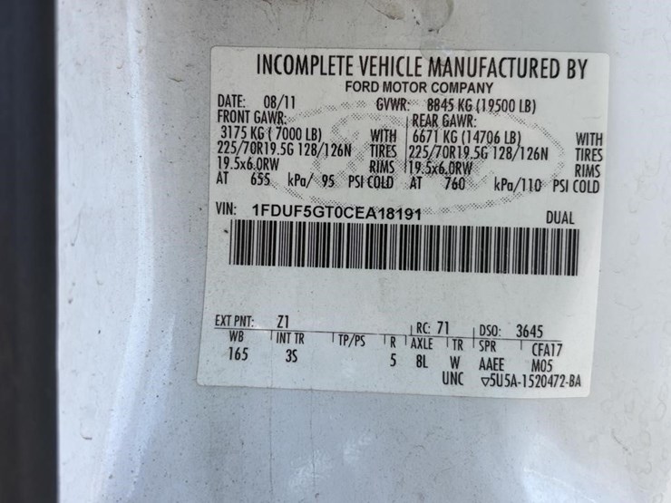 2012-ford-f550-image-16