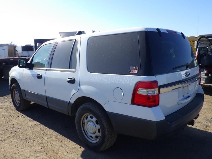 2015-ford-expedition-image-4