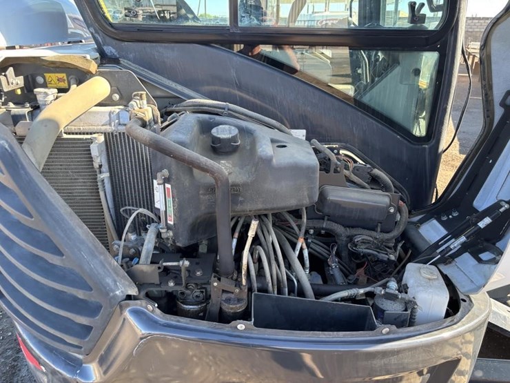 2022-bobcat-e42-image-47