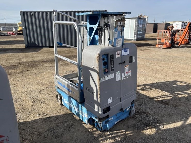 2007-genie-gr12-image-4