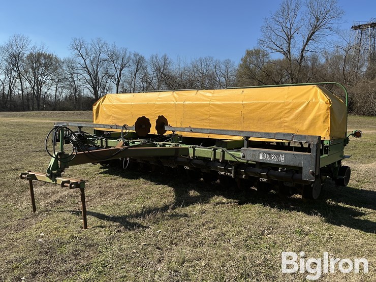 john-deere-1560-image-9