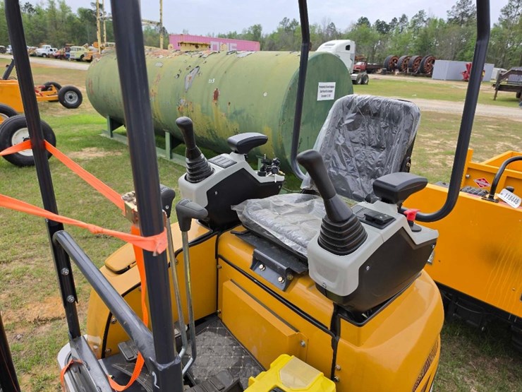 --absolute---new-sdlanch-excavator-image-8