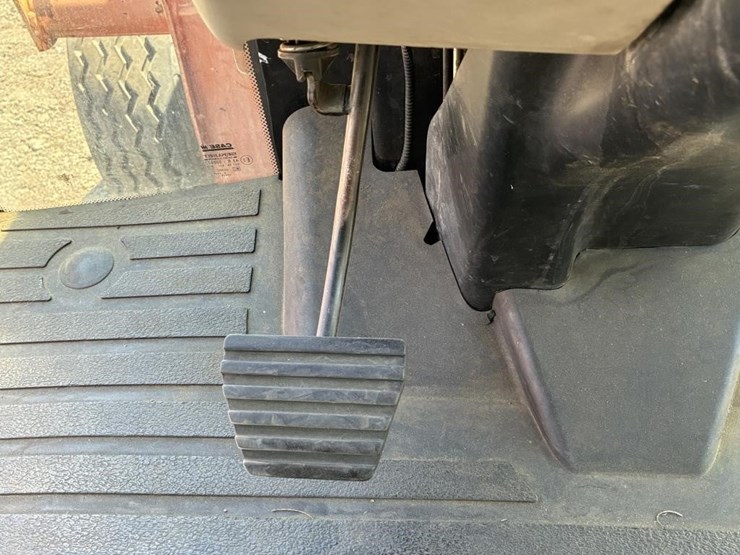 1998-case-cx80-image-23