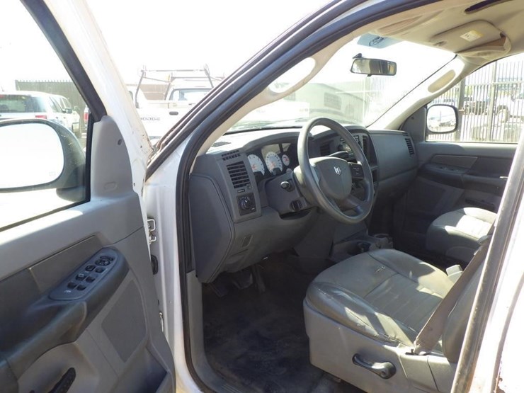 2007-dodge-ram-1500-image-5