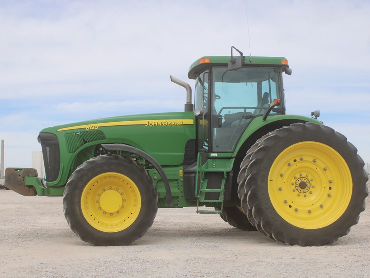 john-deere-8120-image-2