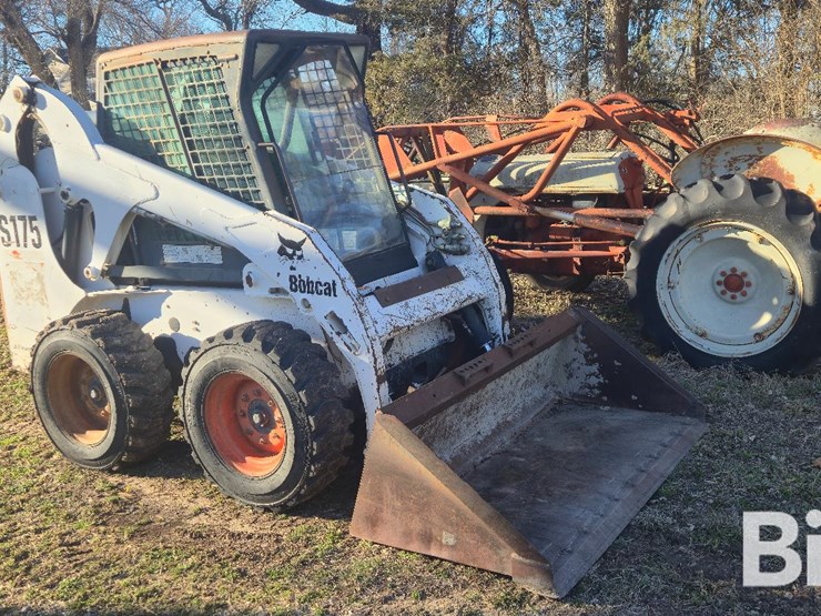2004-bobcat-s175-image-3