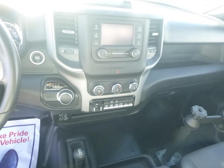 2024-dodge-2500-image-20